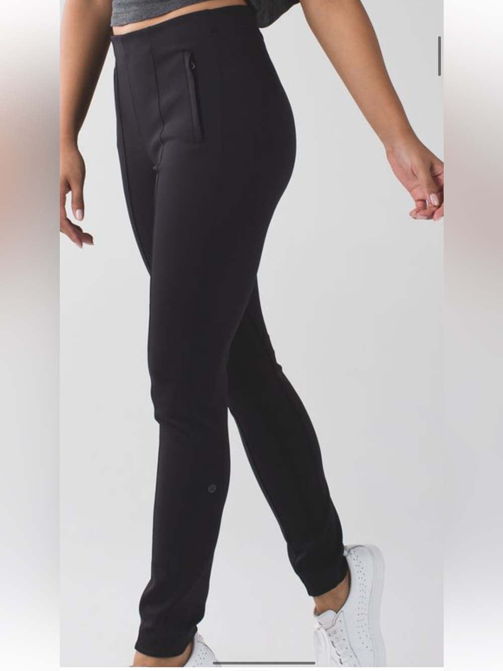 Lululemon &Go Everywhere Pants, size 6